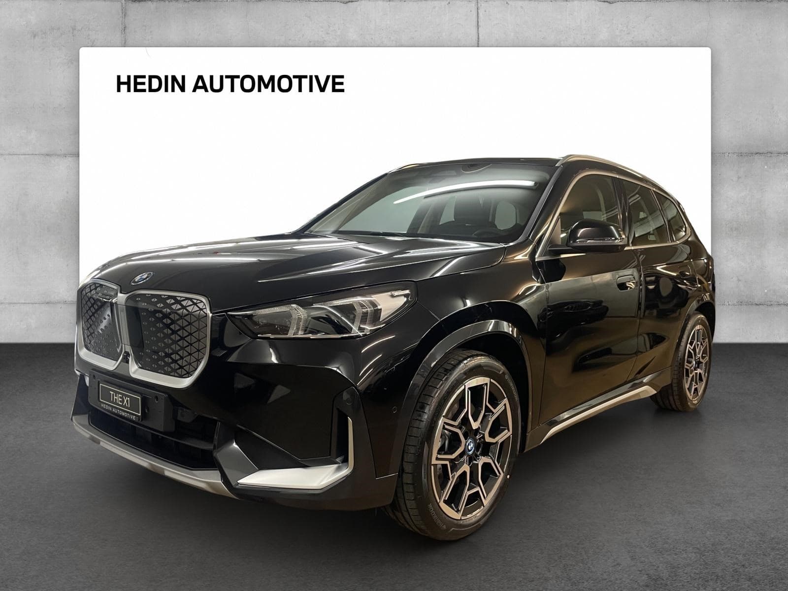 BMW iX1