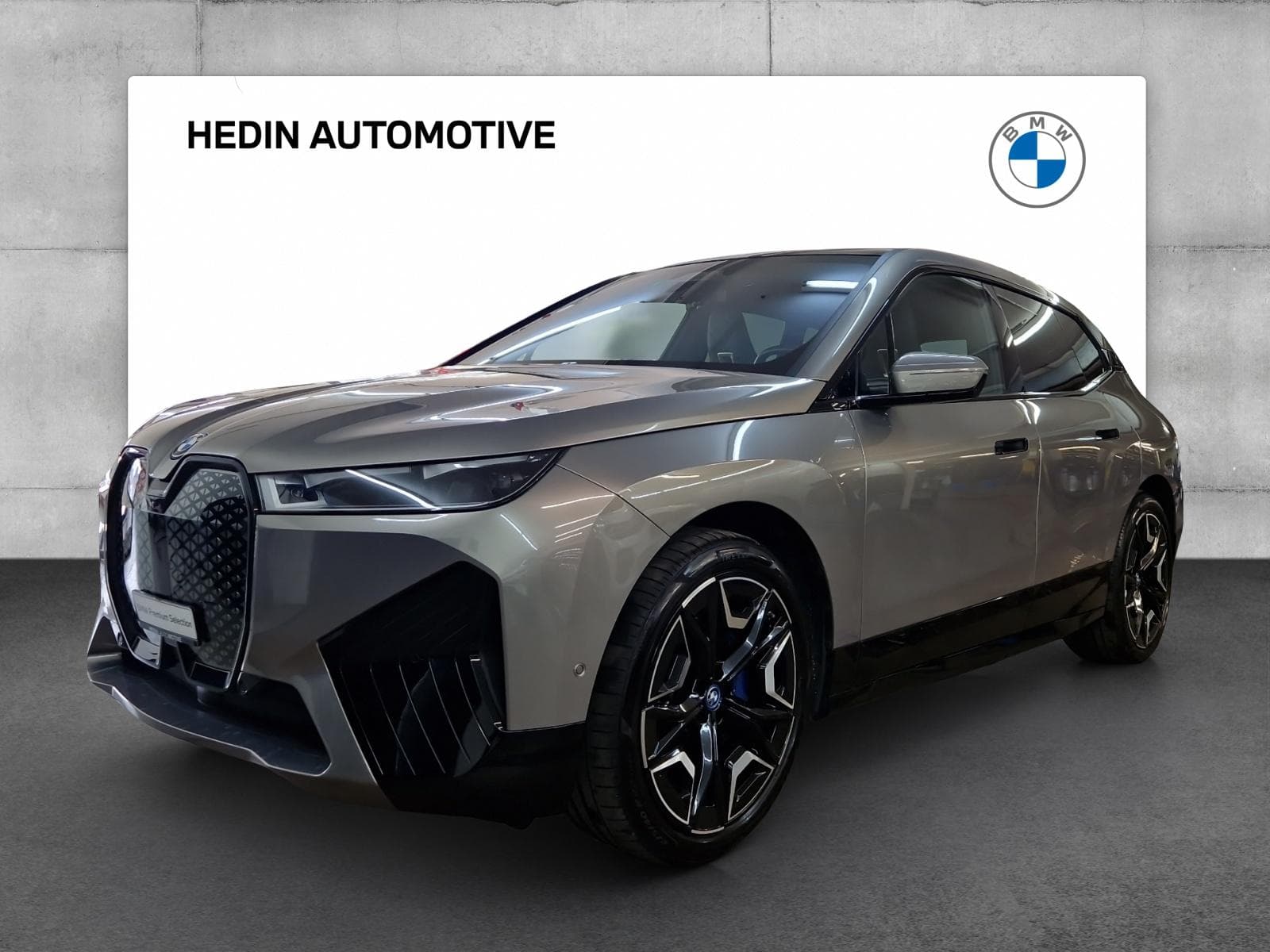 BMW iX