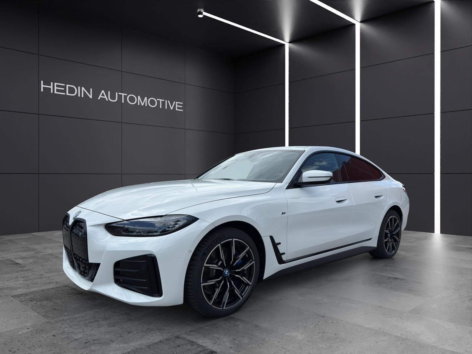BMW i4