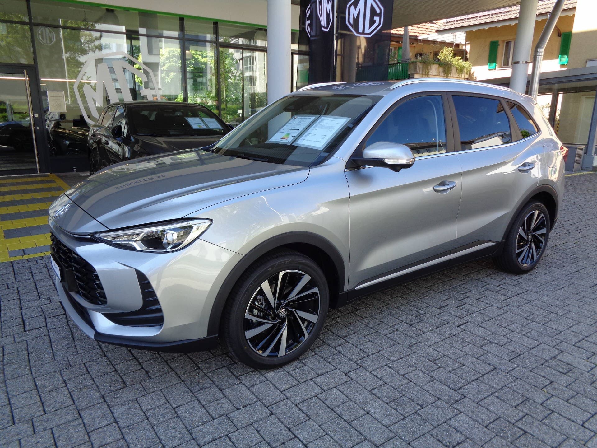 MG ZS
