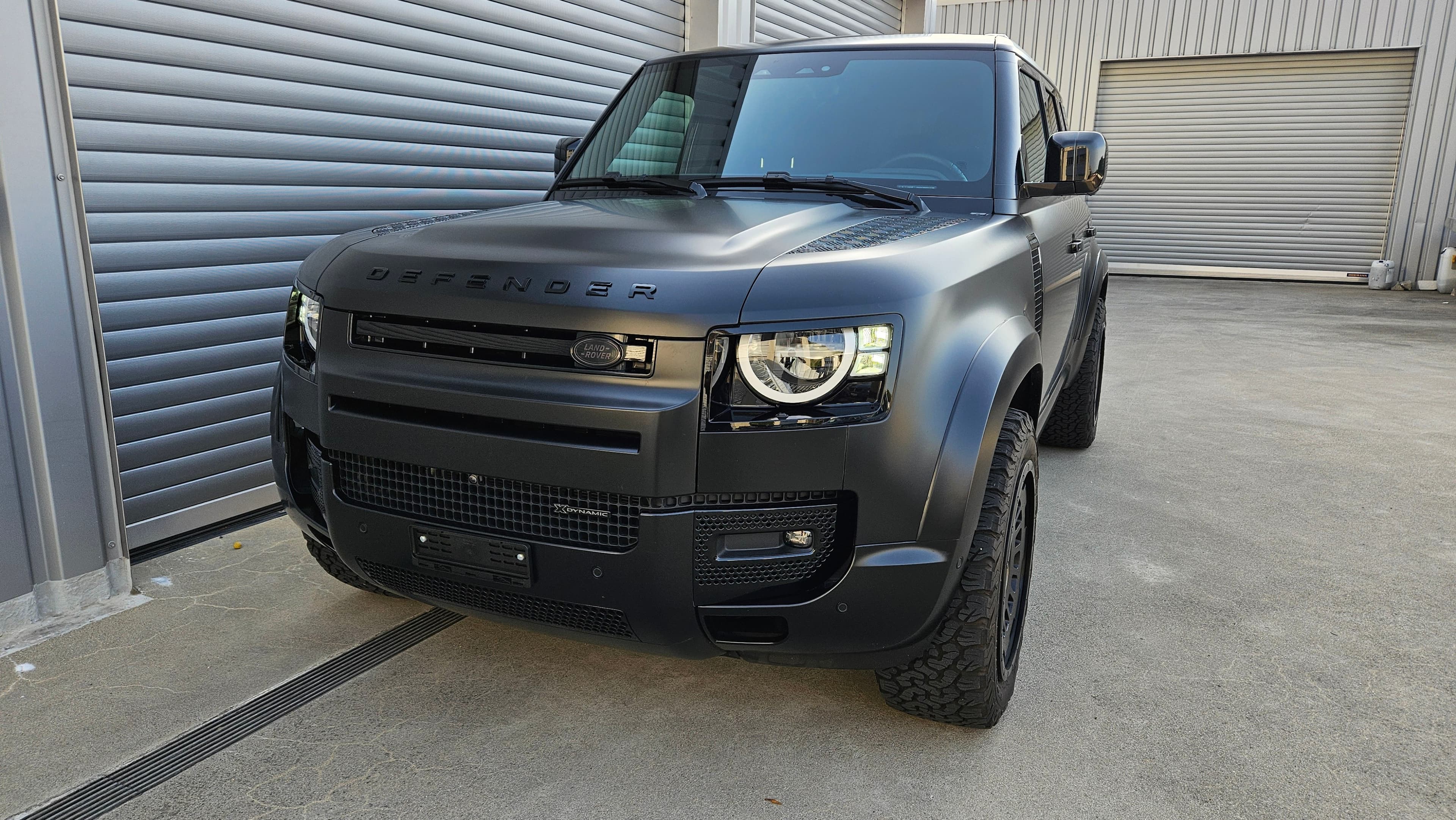 Land Rover Defender