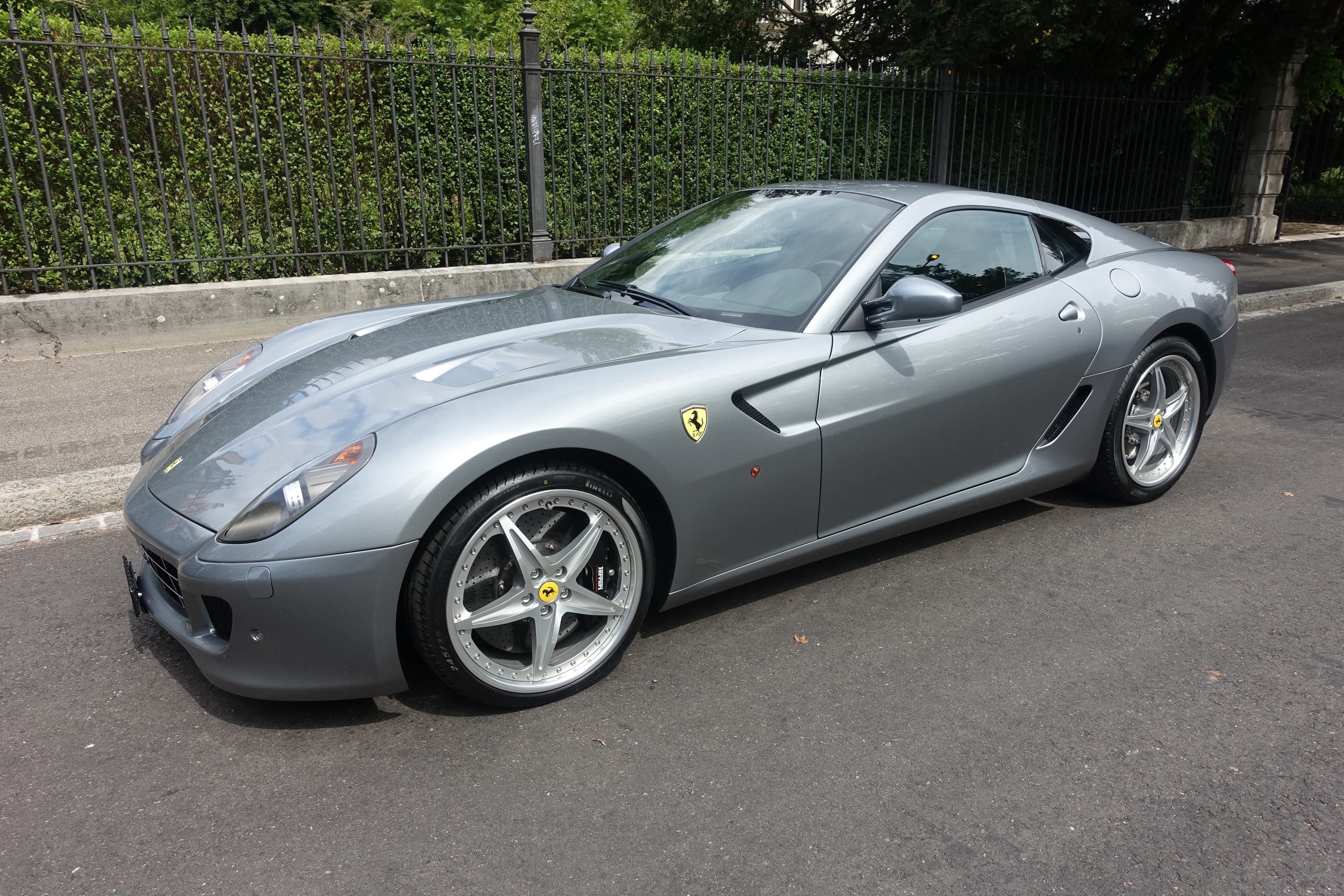 Ferrari 599