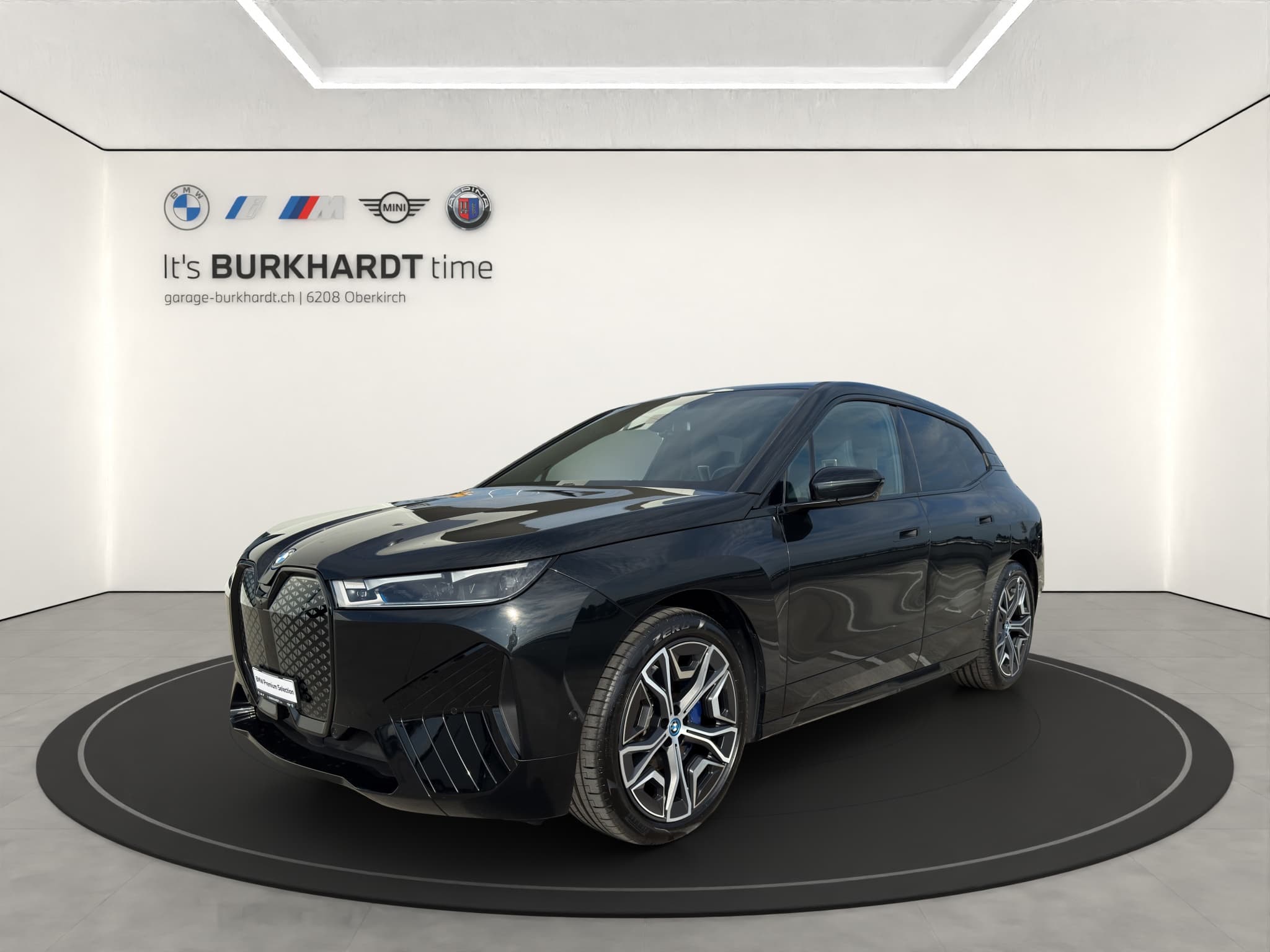 BMW iX