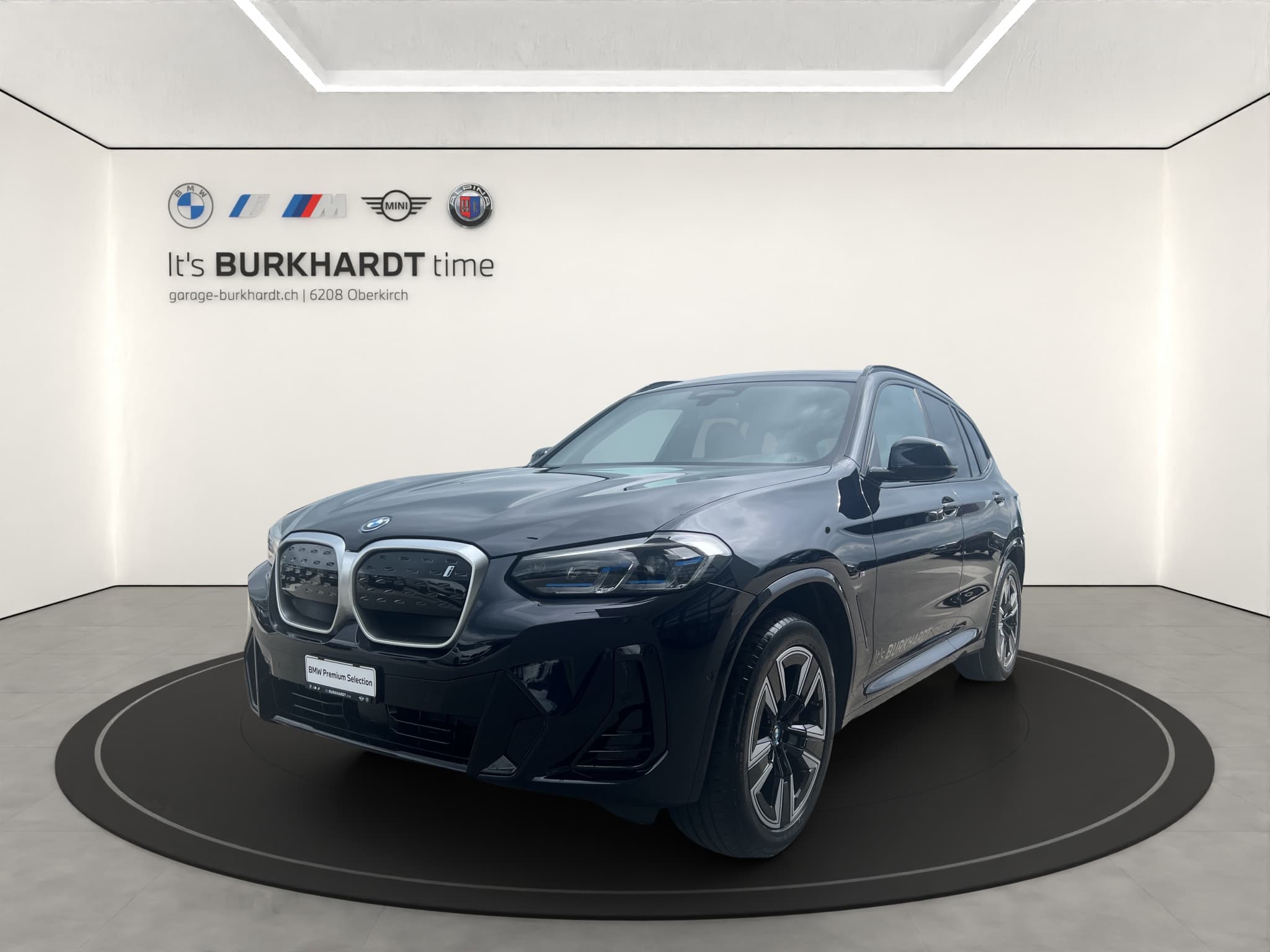 BMW iX3