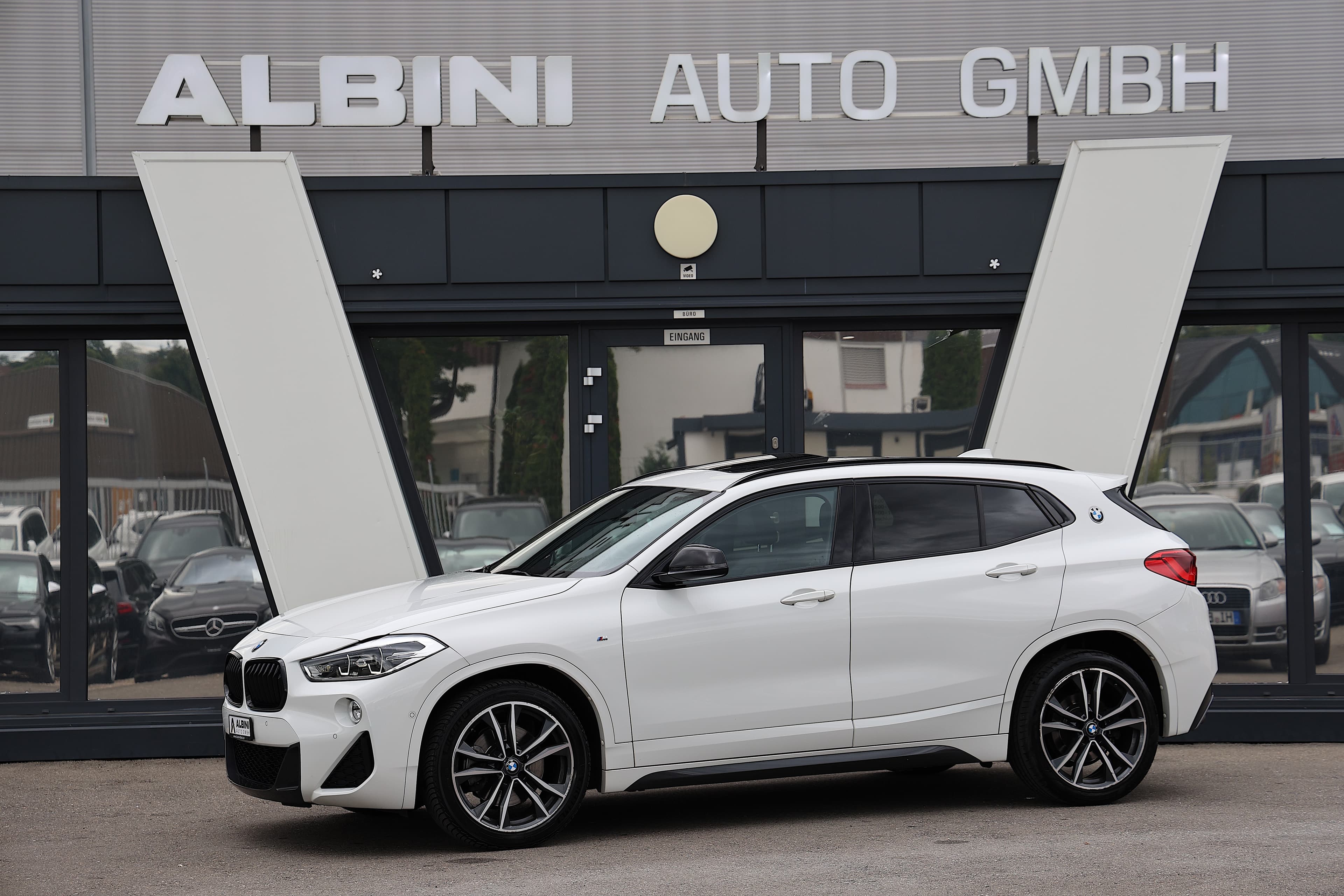BMW X2