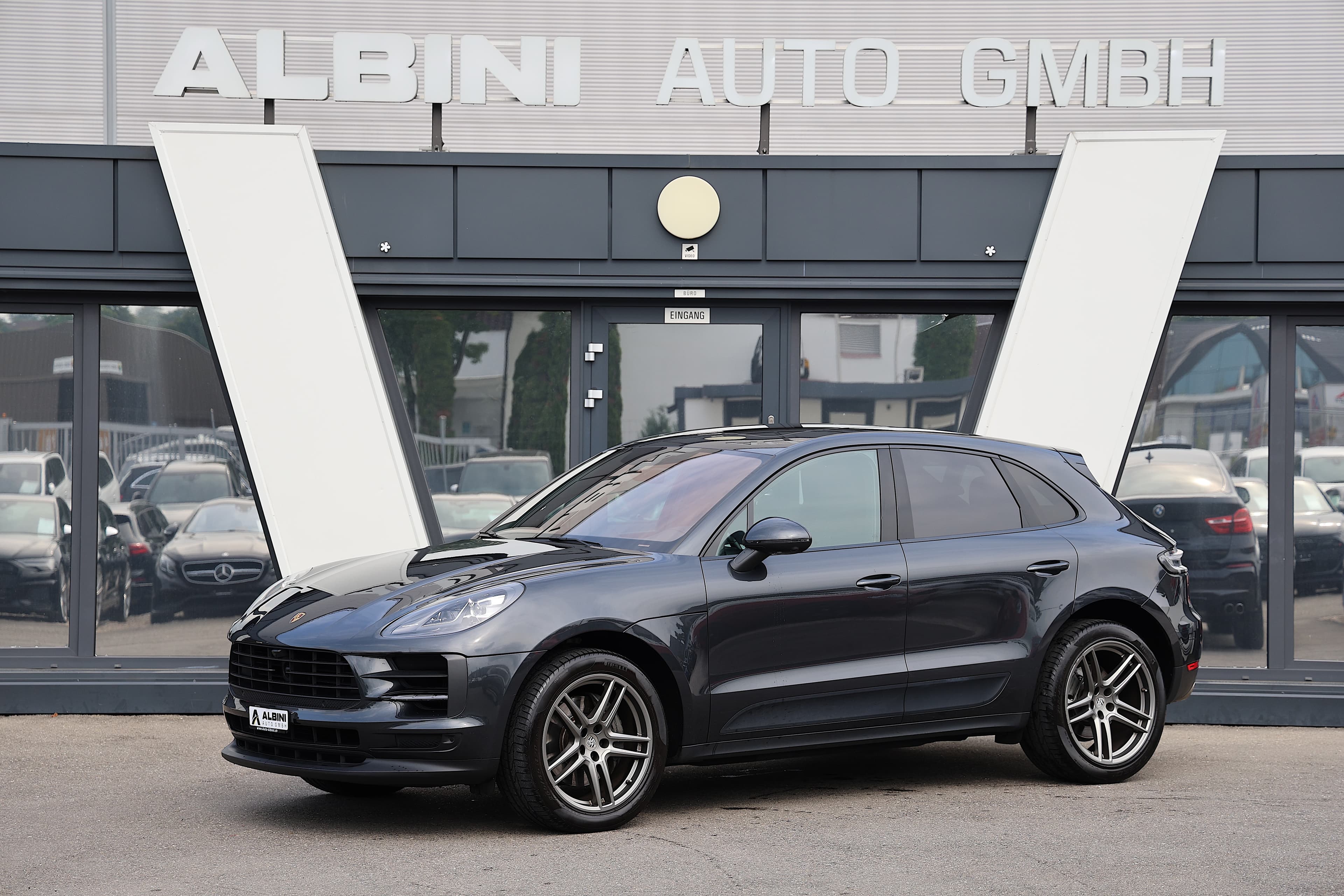 Porsche Macan