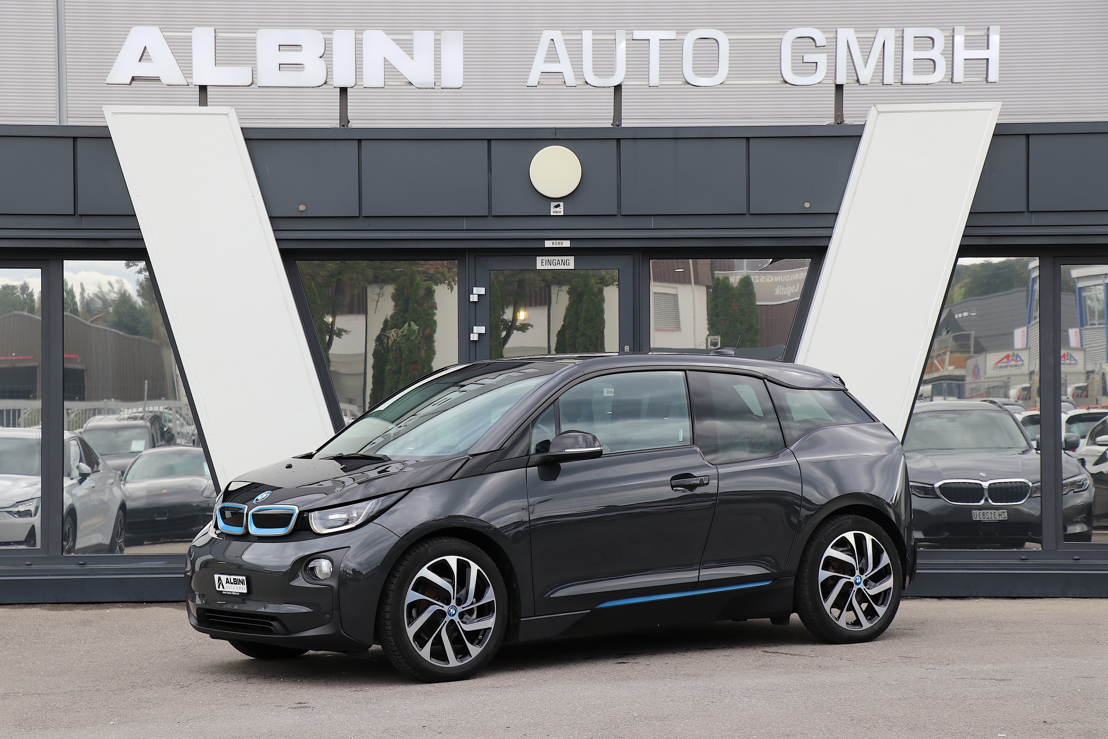 BMW i3