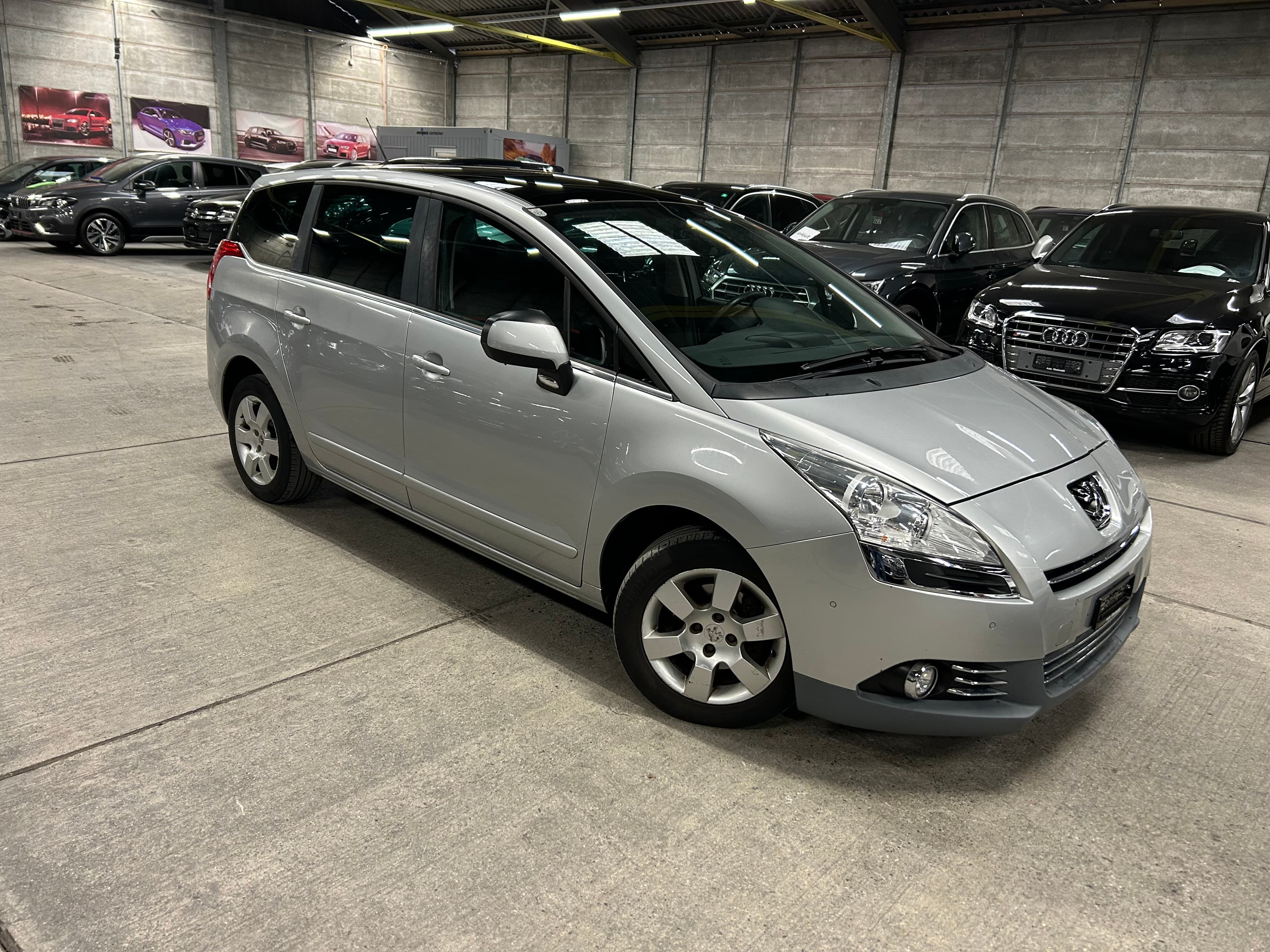 Peugeot 5008