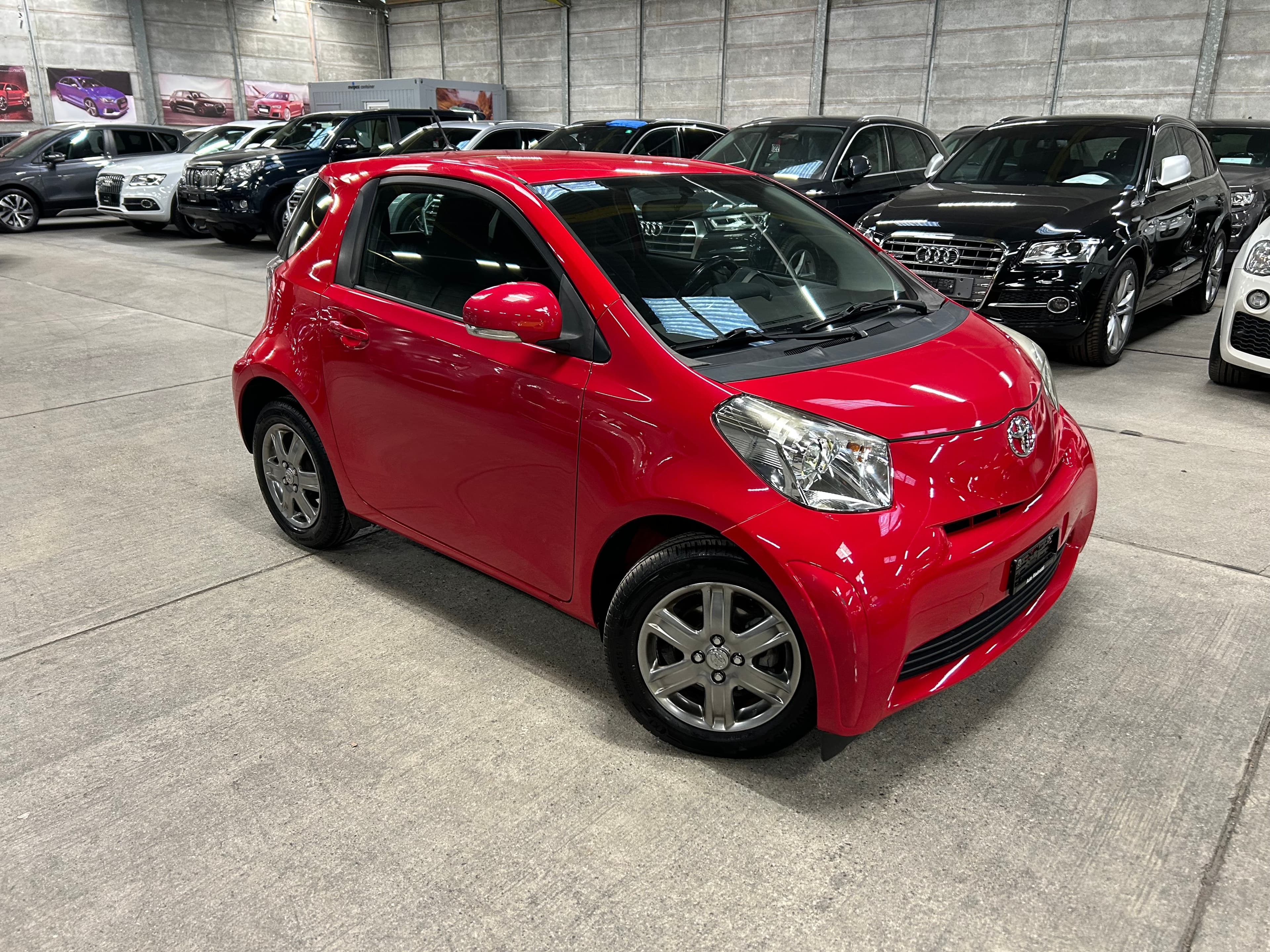 Toyota iQ