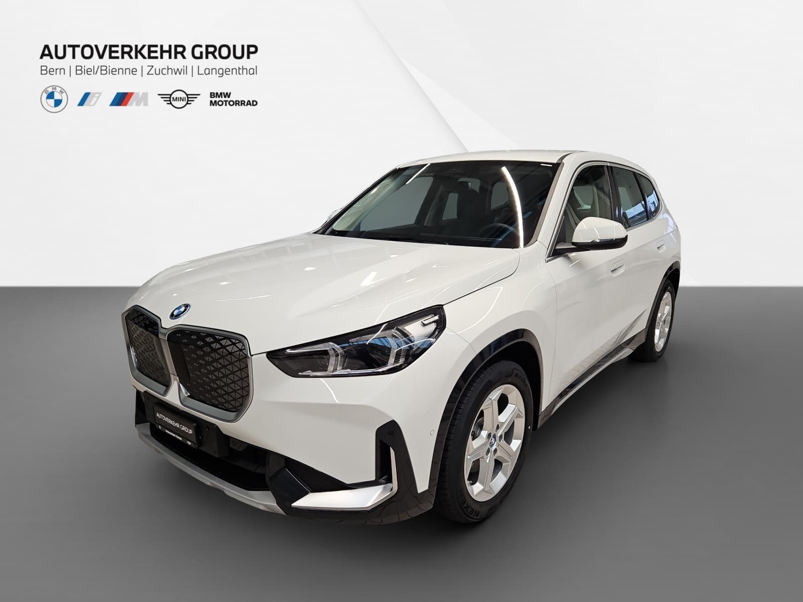 BMW iX1