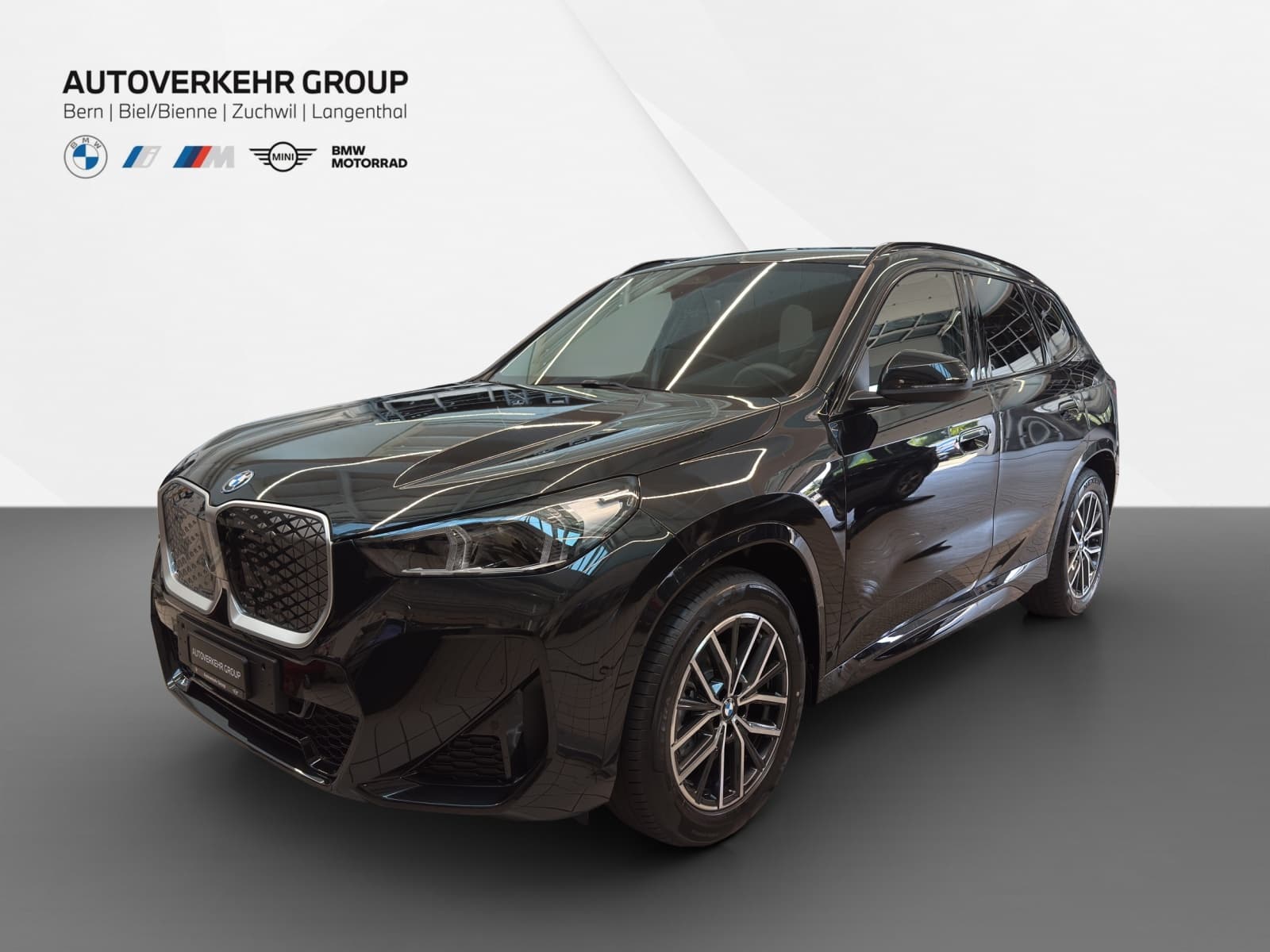 BMW iX1