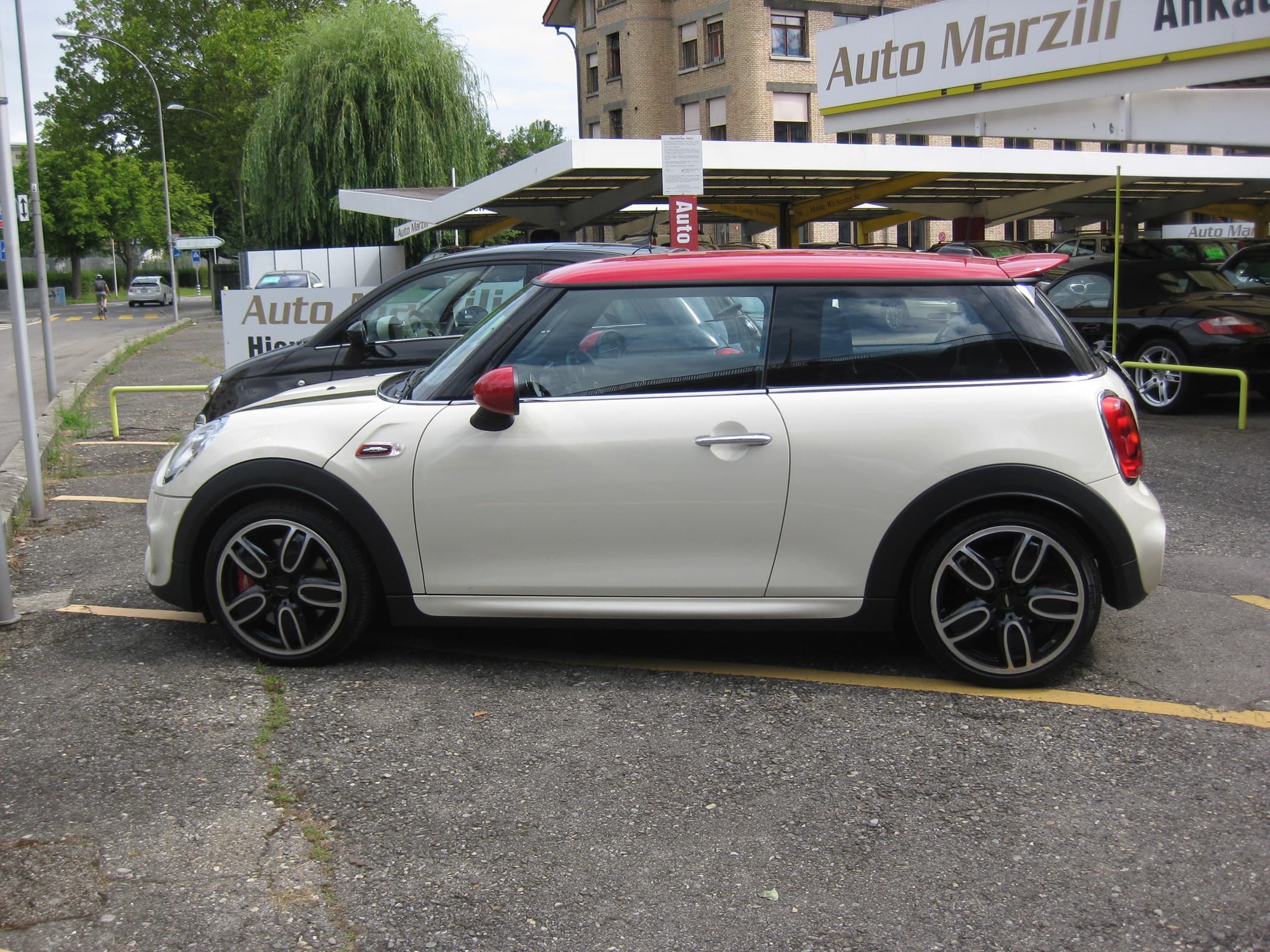 Mini Mini