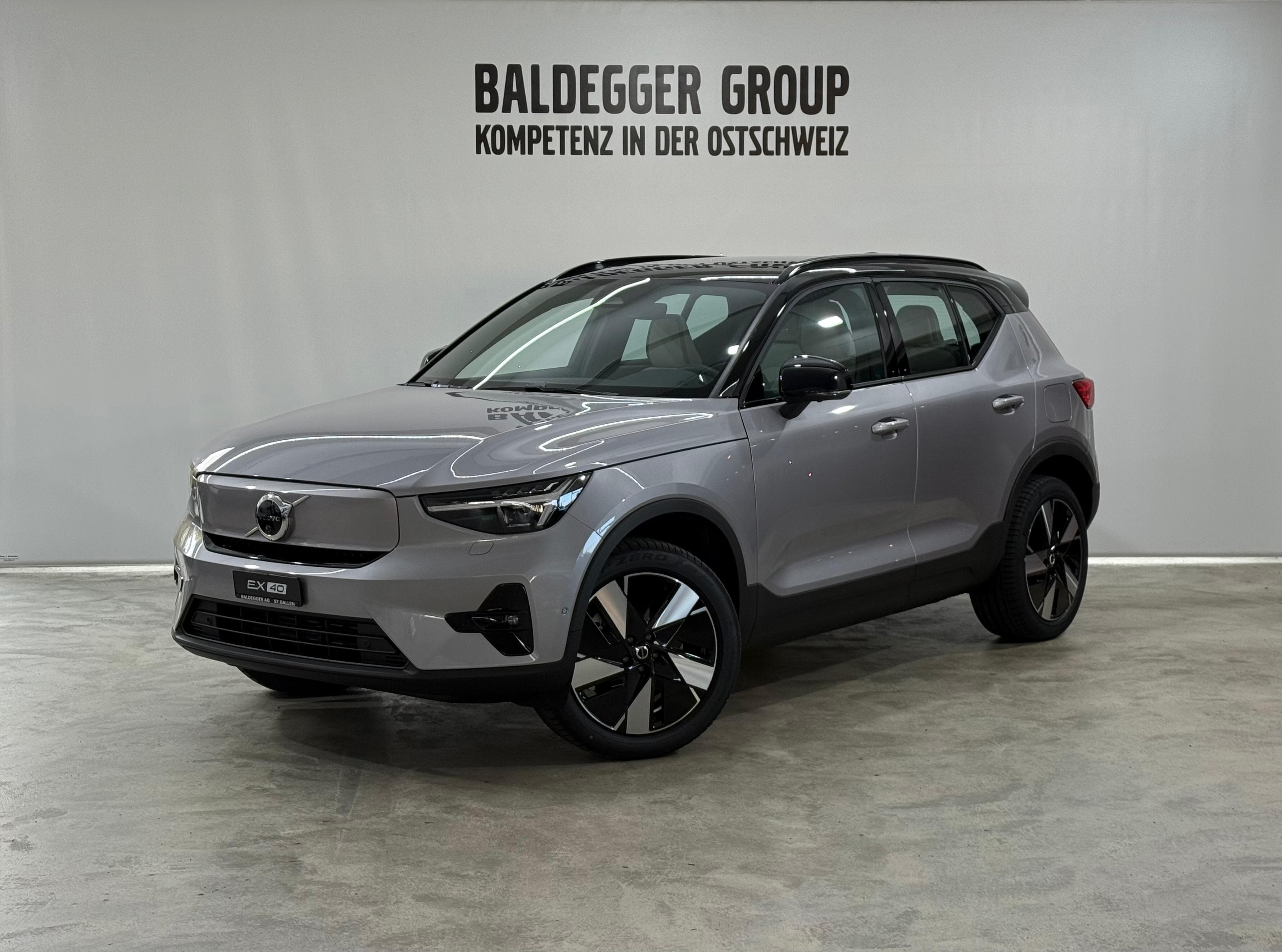 Volvo EX40