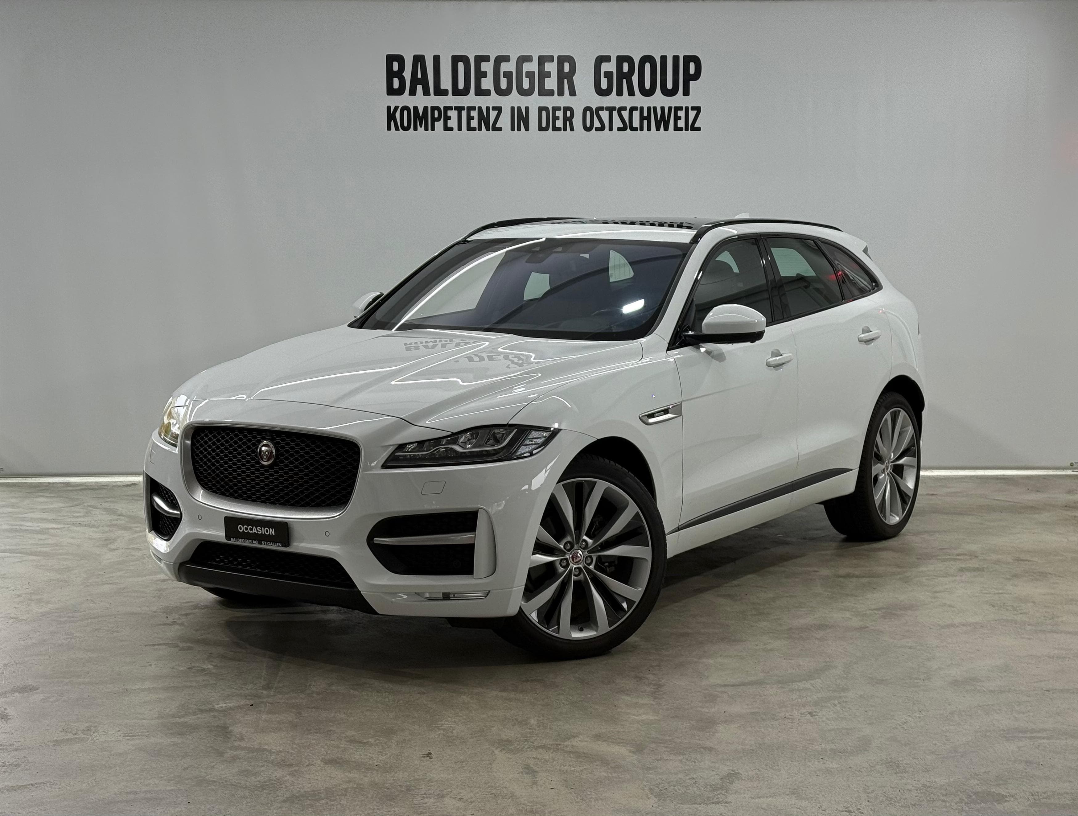 Jaguar F-Pace