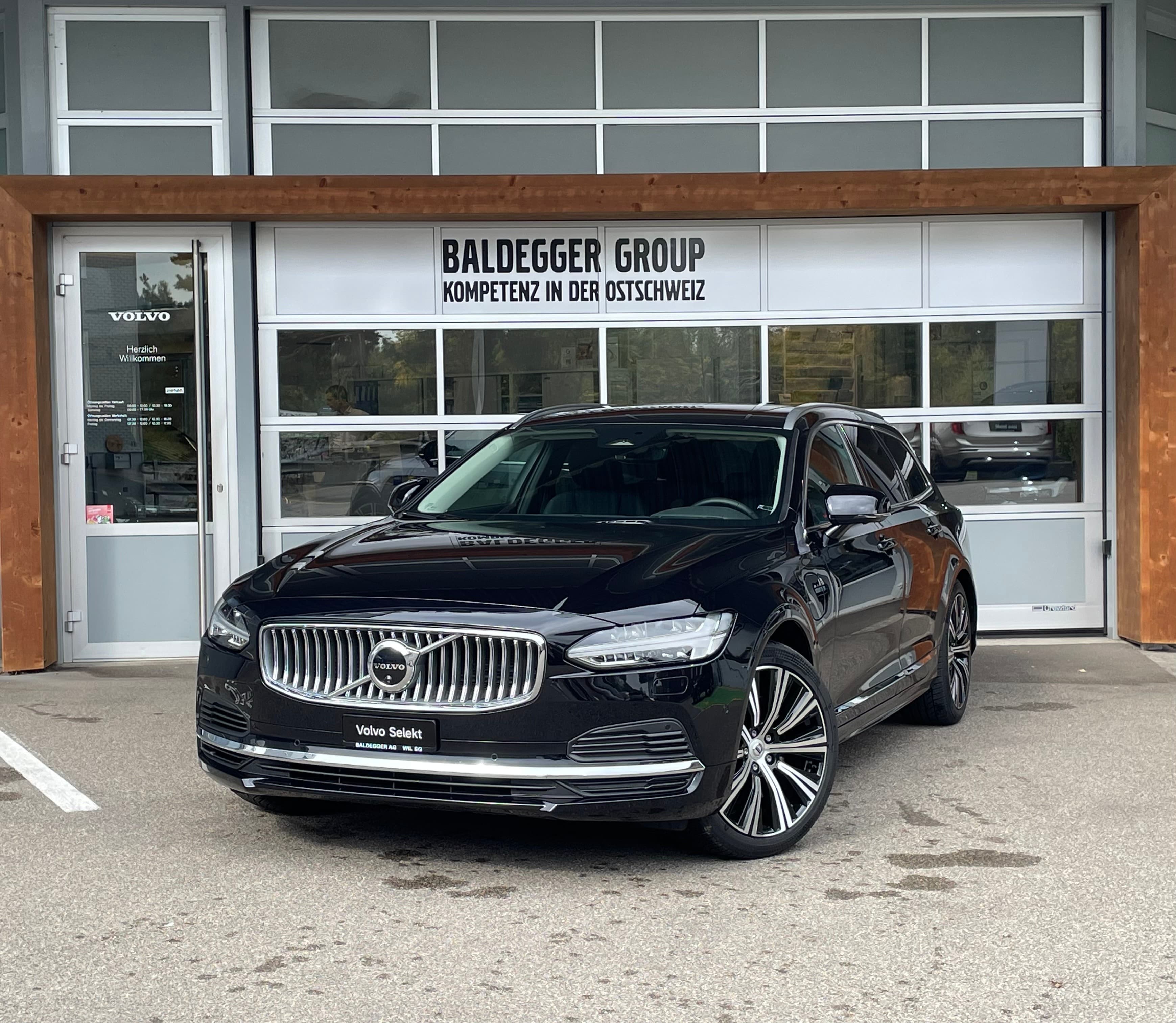 Volvo V90