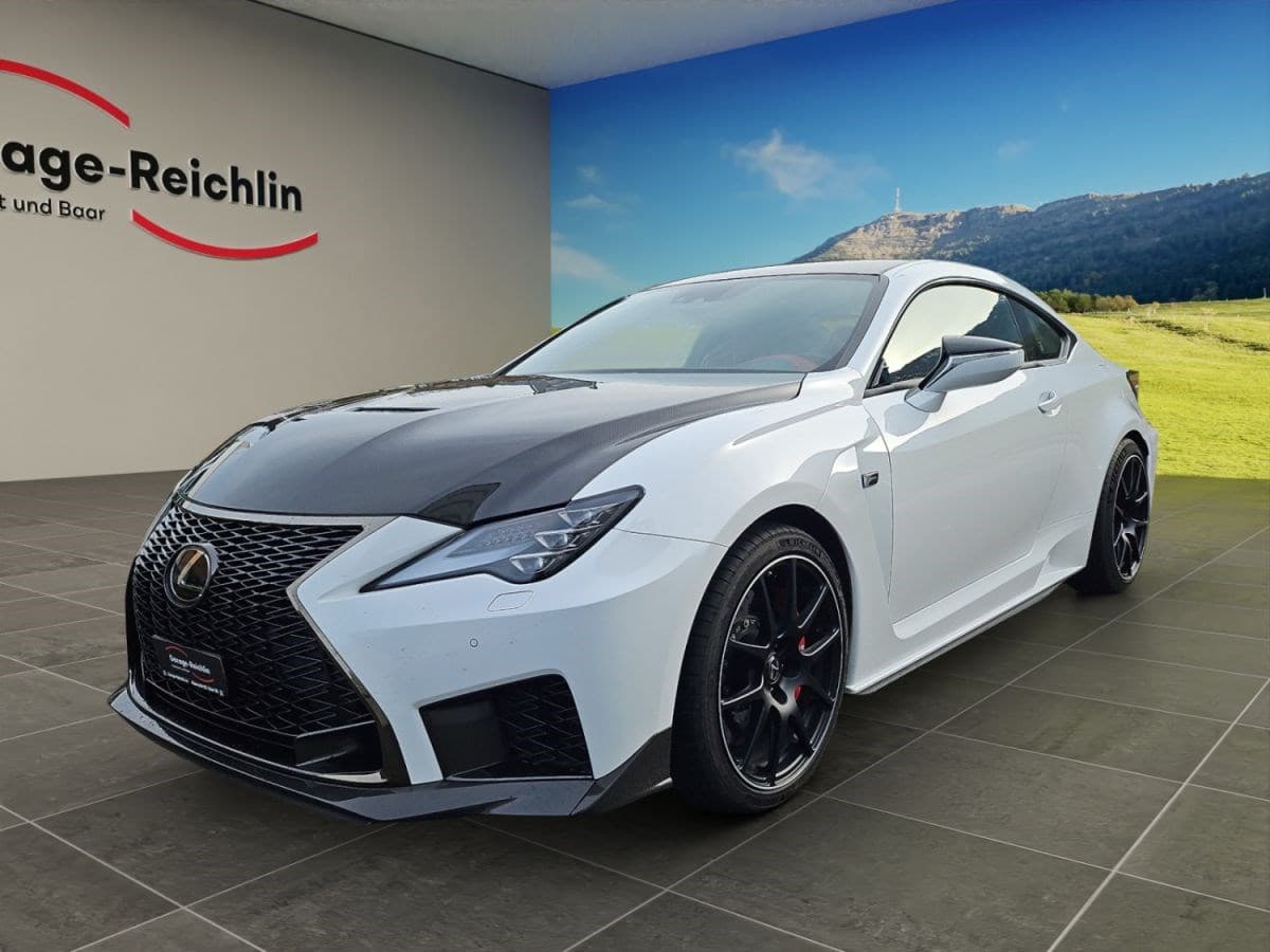 Lexus RC
