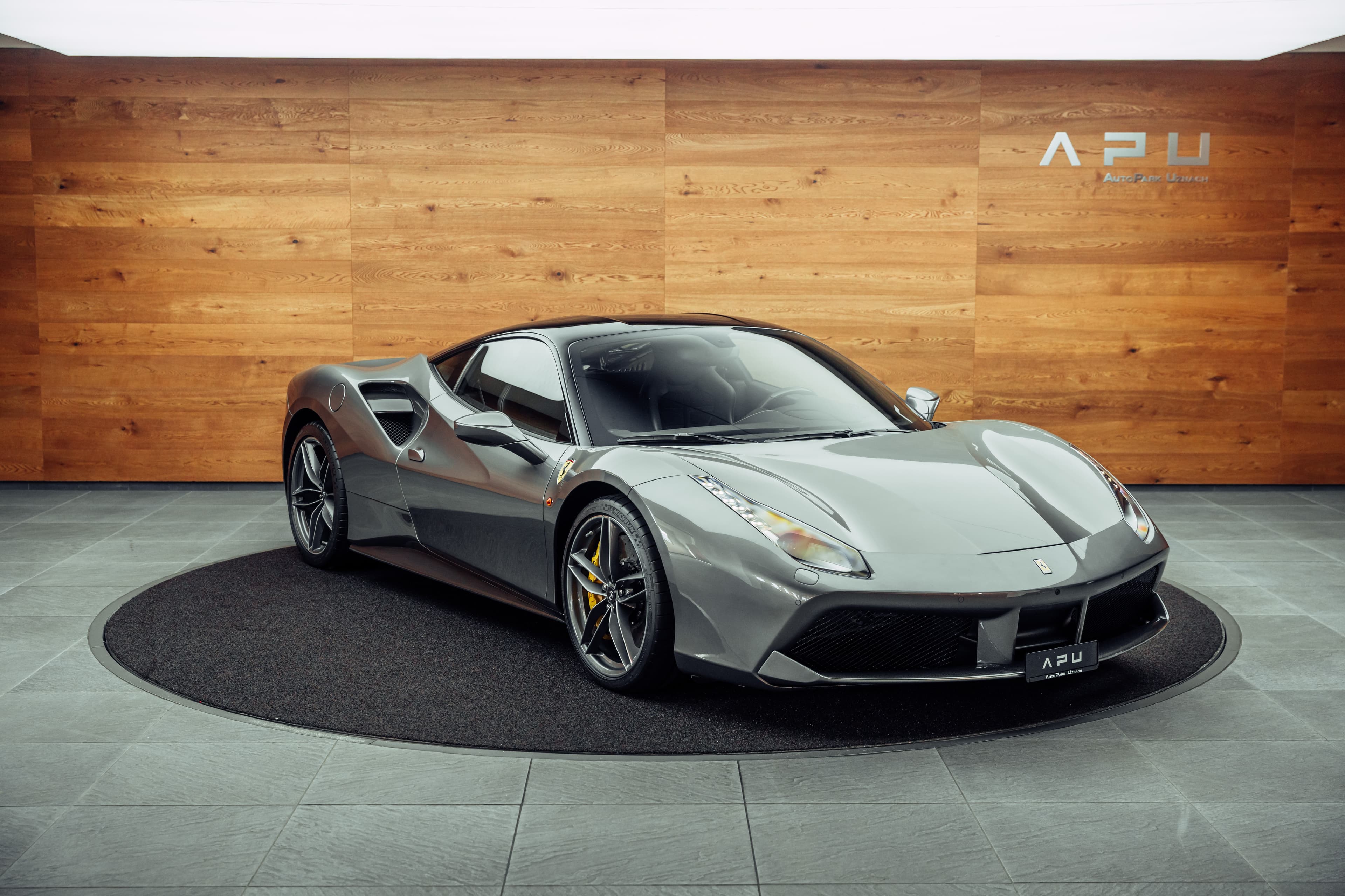 Ferrari 488