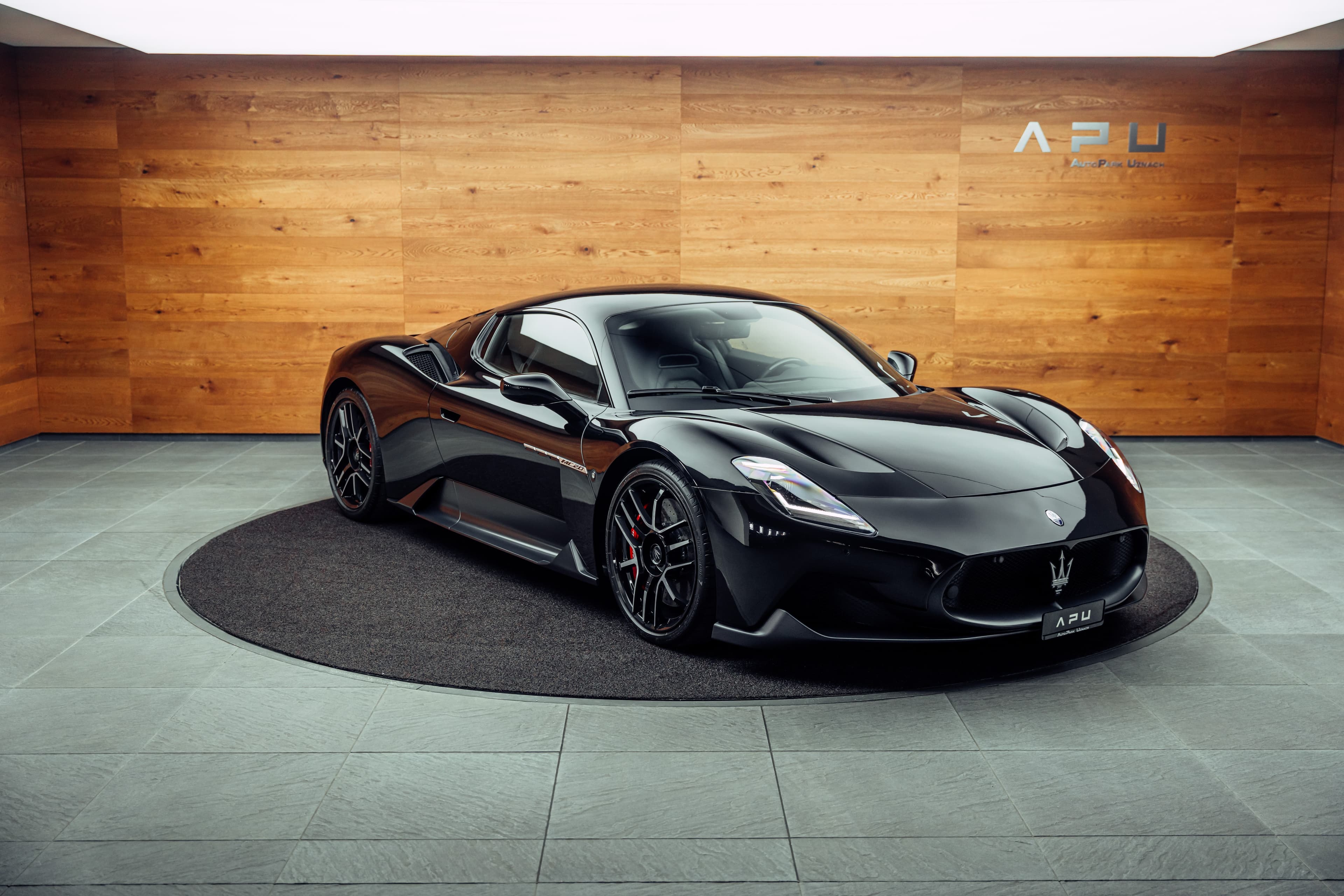 Maserati MC20