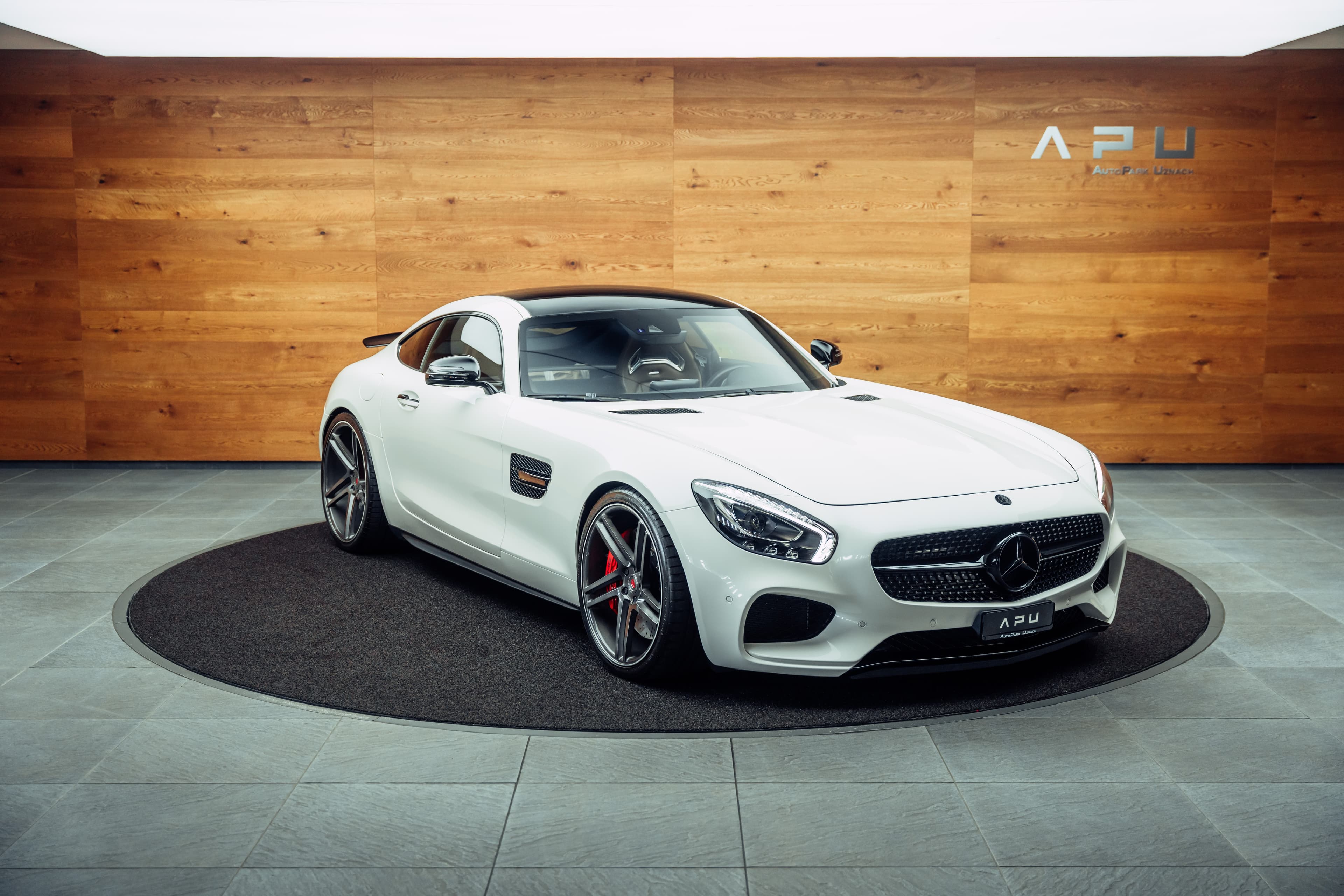 Mercedes-Benz GT