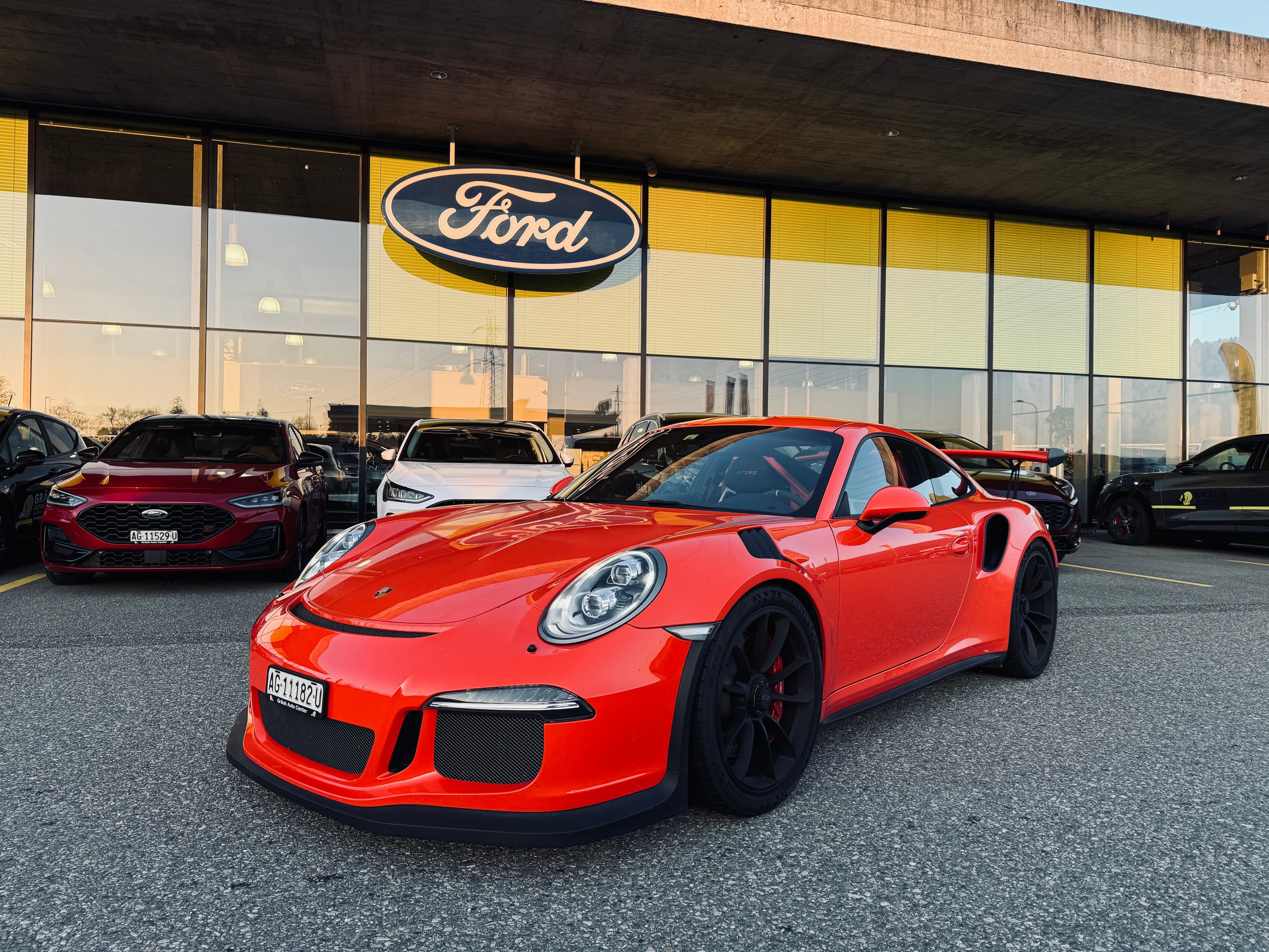 Porsche 911