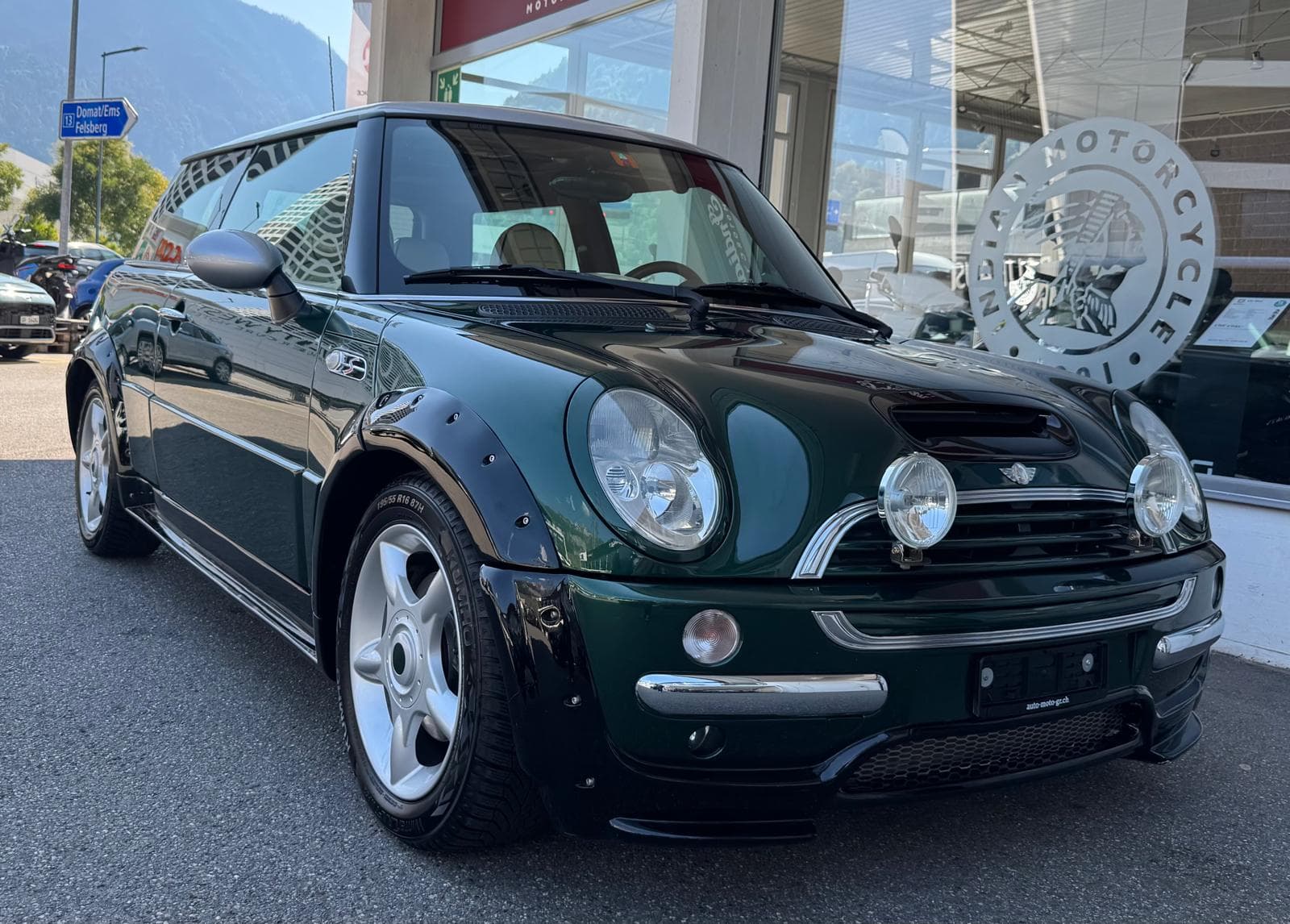 Mini Mini