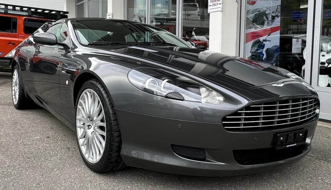 Aston Martin DB9/DBS