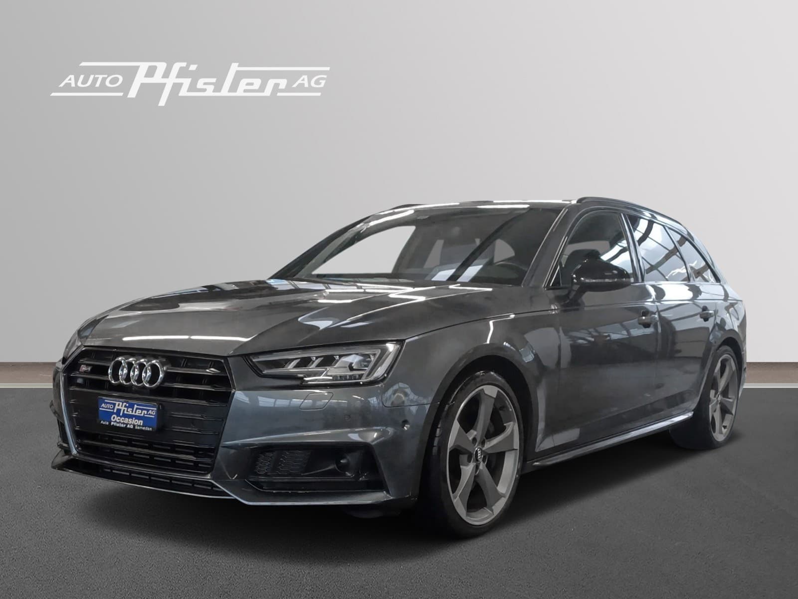Audi S4 / RS4